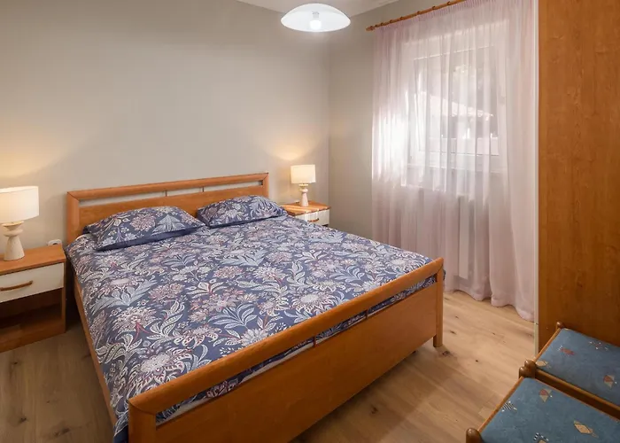 3 * Poreč